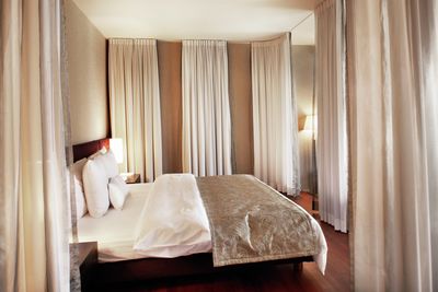 Curtain Systems, Customer Fabrics, Room shot "Hotel Park Weggis", Switzerland, Recess